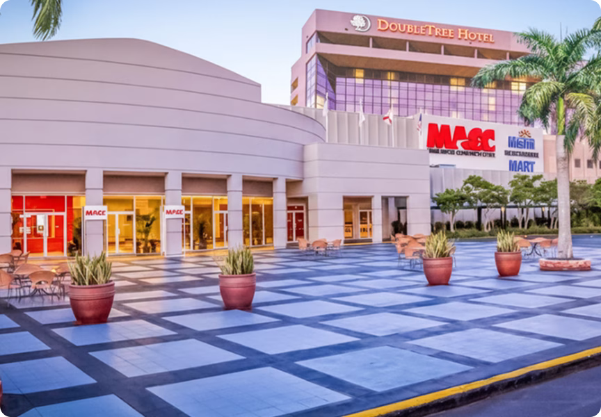 Miami Airport Center / Tamach Airport Group